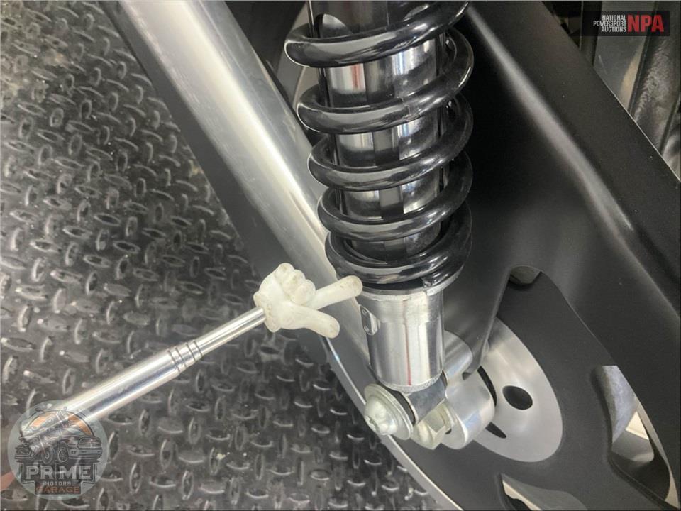 2010 Harley-Davidson VRSCF MUSCLE V-ROD — фото 21