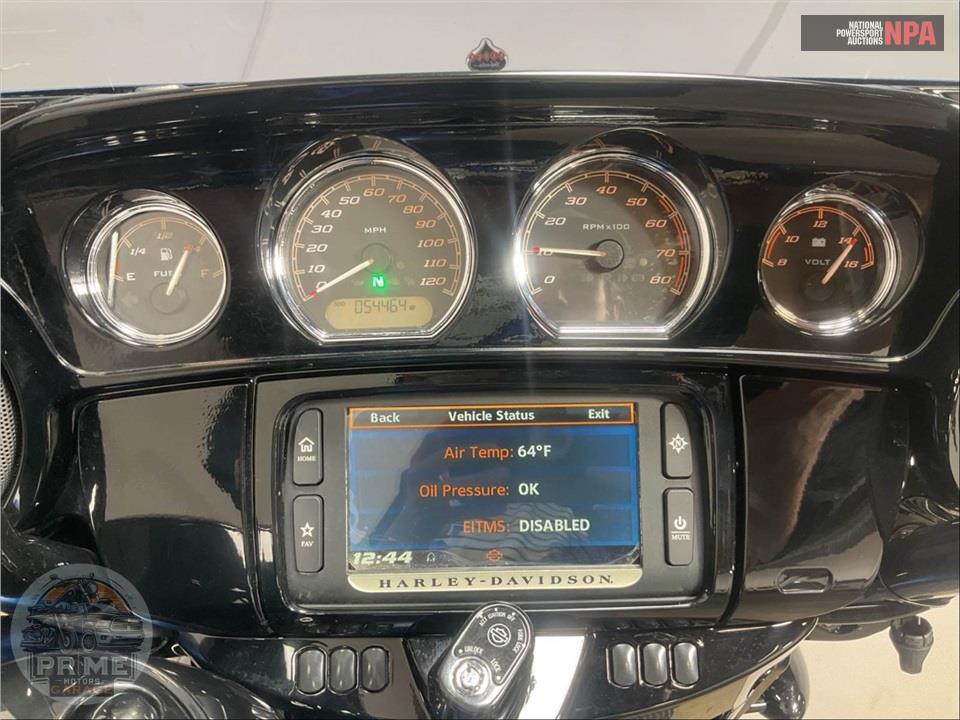 2018 Harley-Davidson FLHXS STREET GLIDE SPECIAL ANNIVERSARY — фото 5