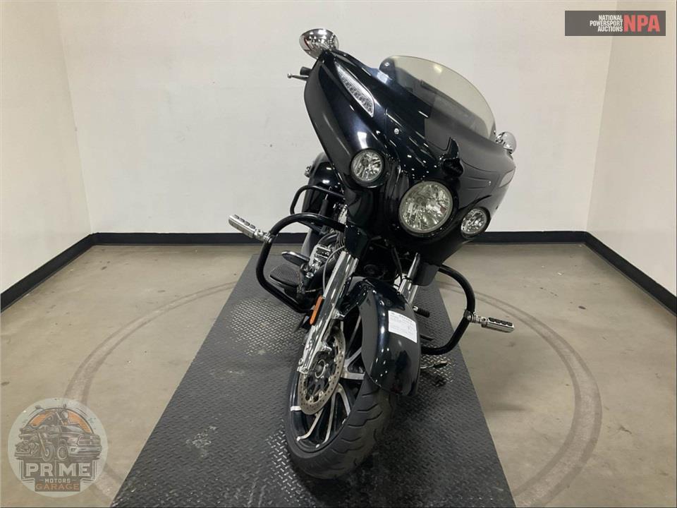 2018 Indian Motorcycle CHIEFTAIN LIMITED — фото 2