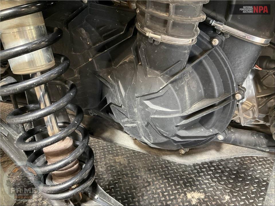 2020 Can-Am MAVERICK X3 X RS TURBO RR — фото 10