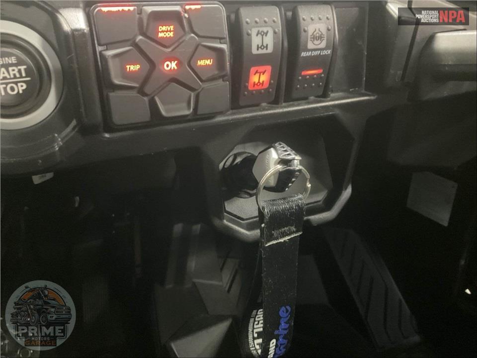 2024 Can-Am COMMANDER MAX XT-P 1000R — фото 7