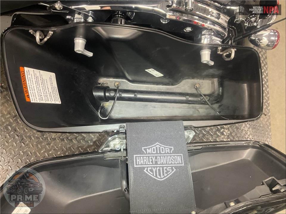 2023 Harley-Davidson FLHX STREET GLIDE — фото 15