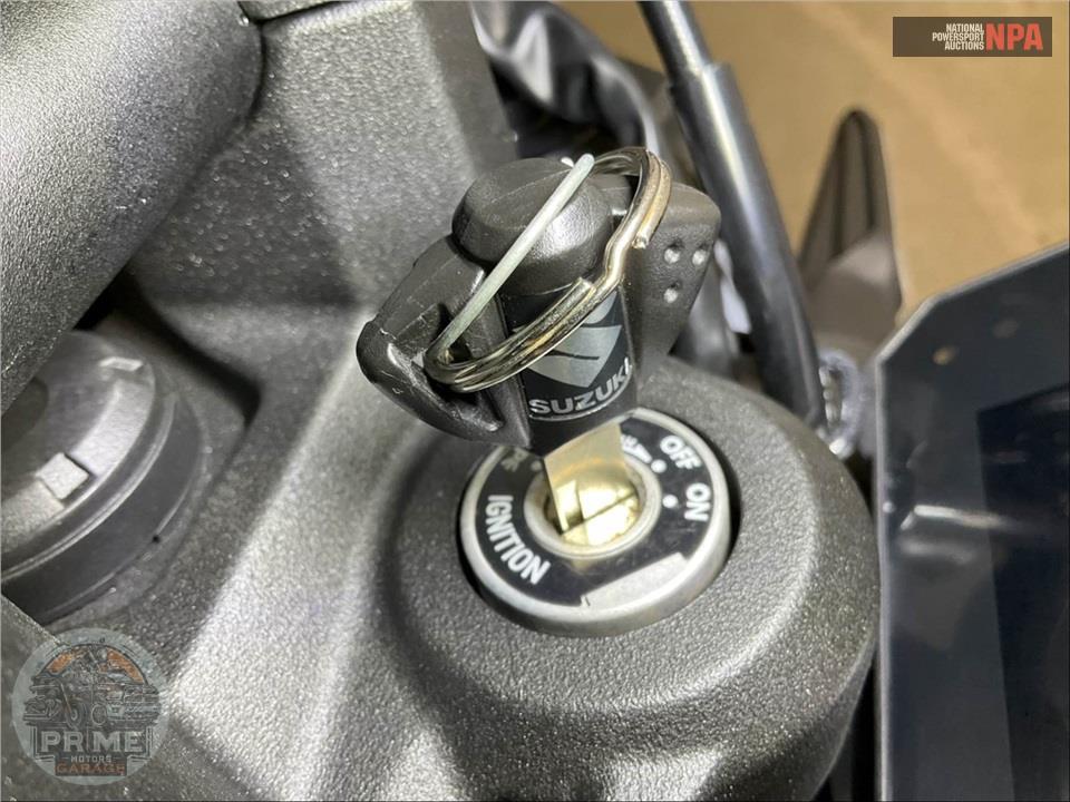 2024 Suzuki GSX800RQM4 GSX-8S — фото 11