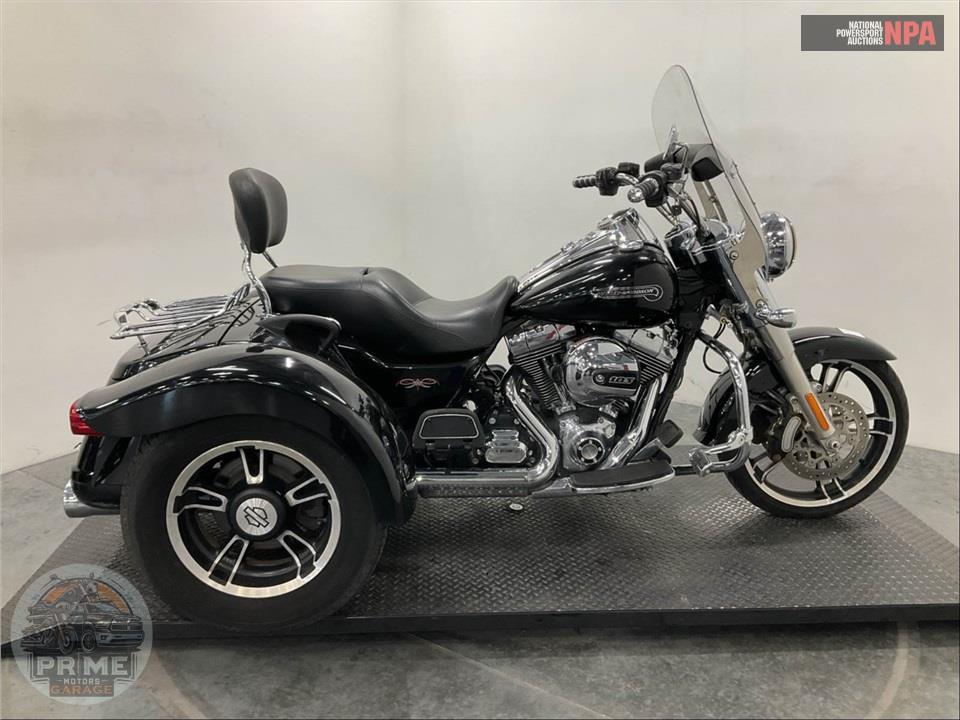 2015 Harley-Davidson FLRT FREE WHEELER — фото 1