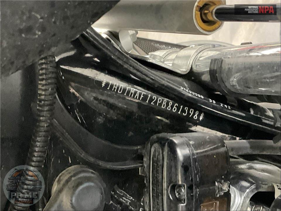 2023 Harley-Davidson FLHTCUTG TRI GLIDE ULTRA CLASSIC — фото 27