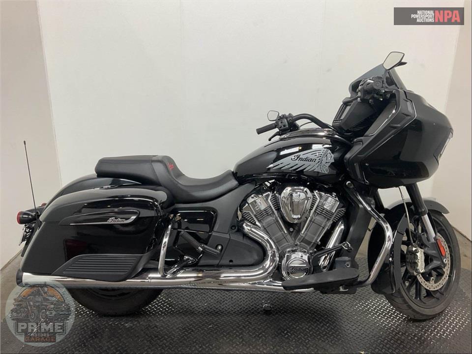 2021 Indian Motorcycle CHALLENGER (BLACK) — фото 1