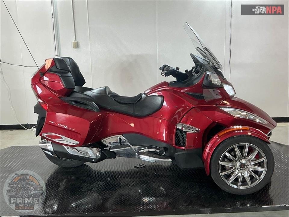 2015 Can-Am Spyder RT SE6 LIMITED — фото 1