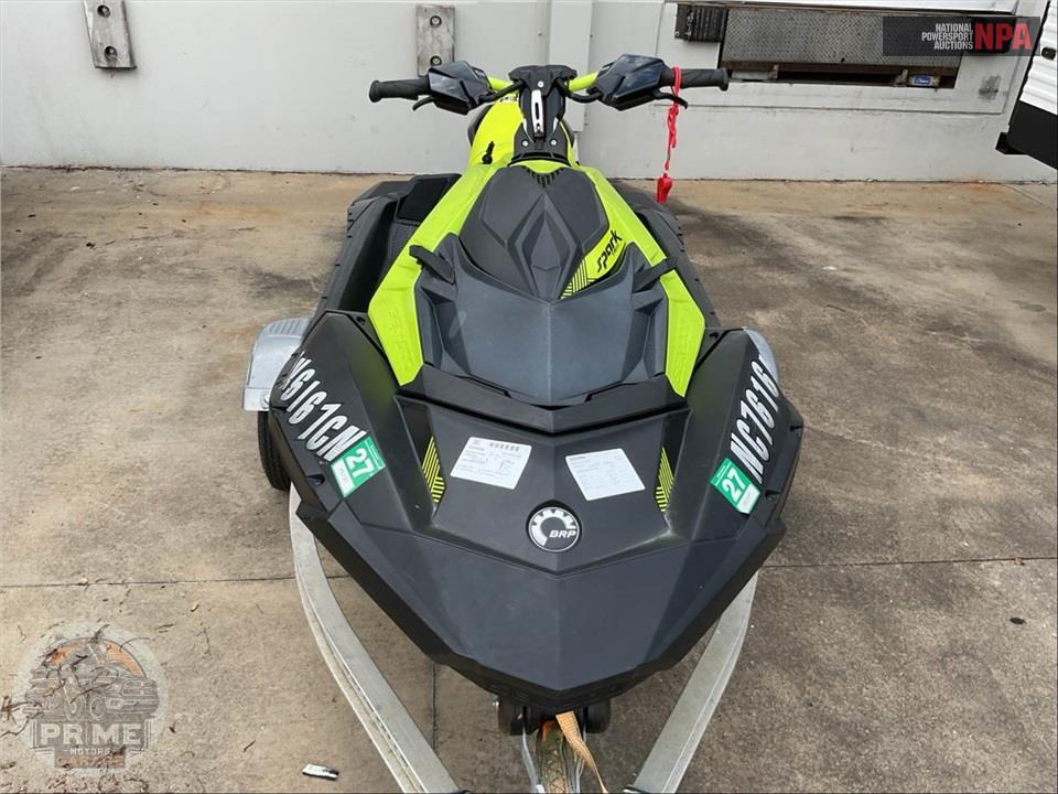 2023 Seadoo/Brp SPARK 3UP TRIXX — фото 2