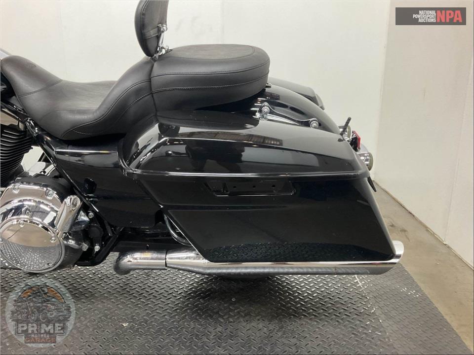 2015 Harley-Davidson FLHX STREET GLIDE — фото 17