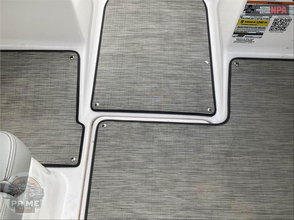2019 Regal Marine 1900 ES L=20/E=1- 200HP VOLVO SD — фото 19