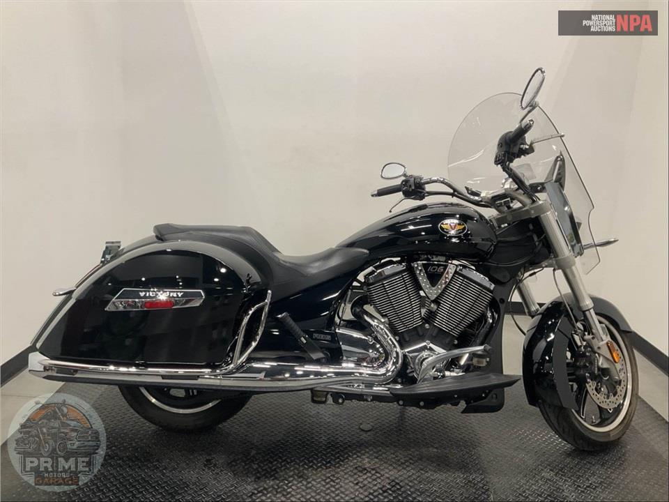 2012 Victory Motorcycles CROSS ROADS BLACK — фото 1