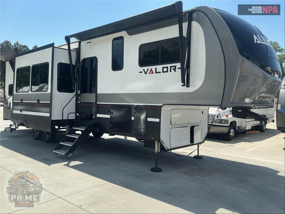 2024 Alliance Rv M-36V11 - VALOR FIFTH WHEEL SERIES — фото 1
