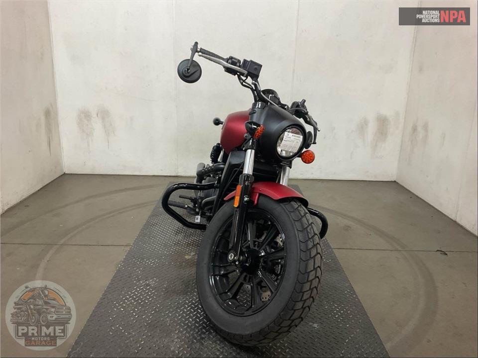 2023 Indian Motorcycle SCOUT BOBBER (ABS, SMOKE COLOR) — фото 2
