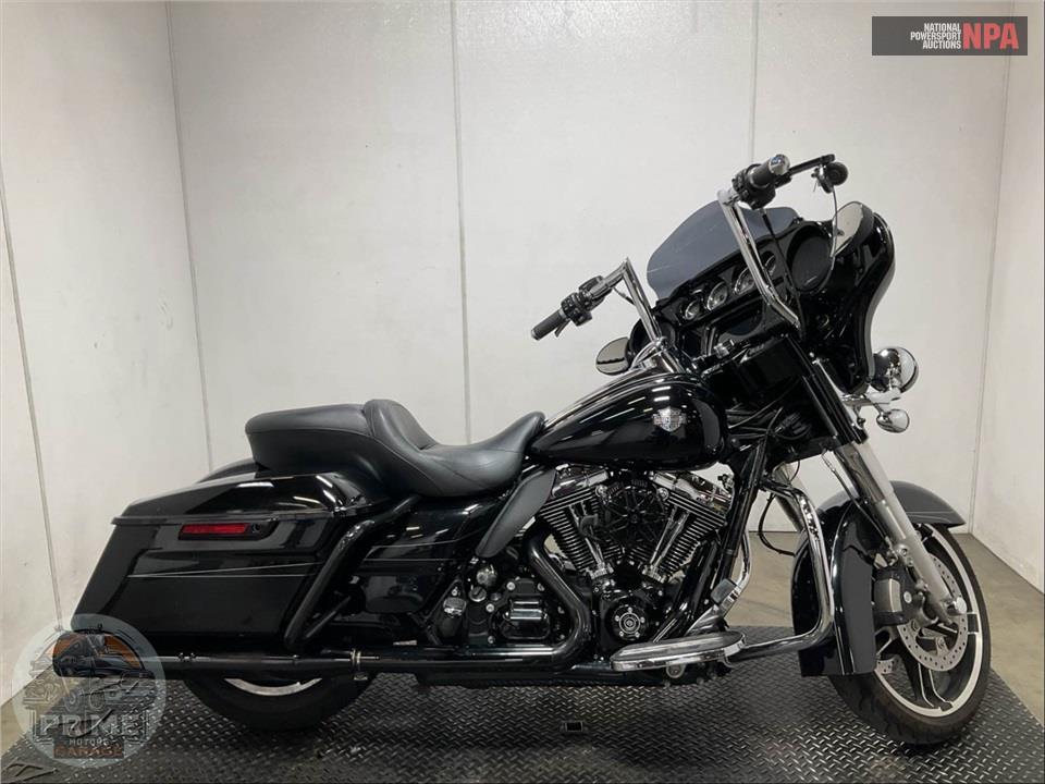 2015 Harley-Davidson FLHXS STREET GLIDE SPECIAL — фото 1