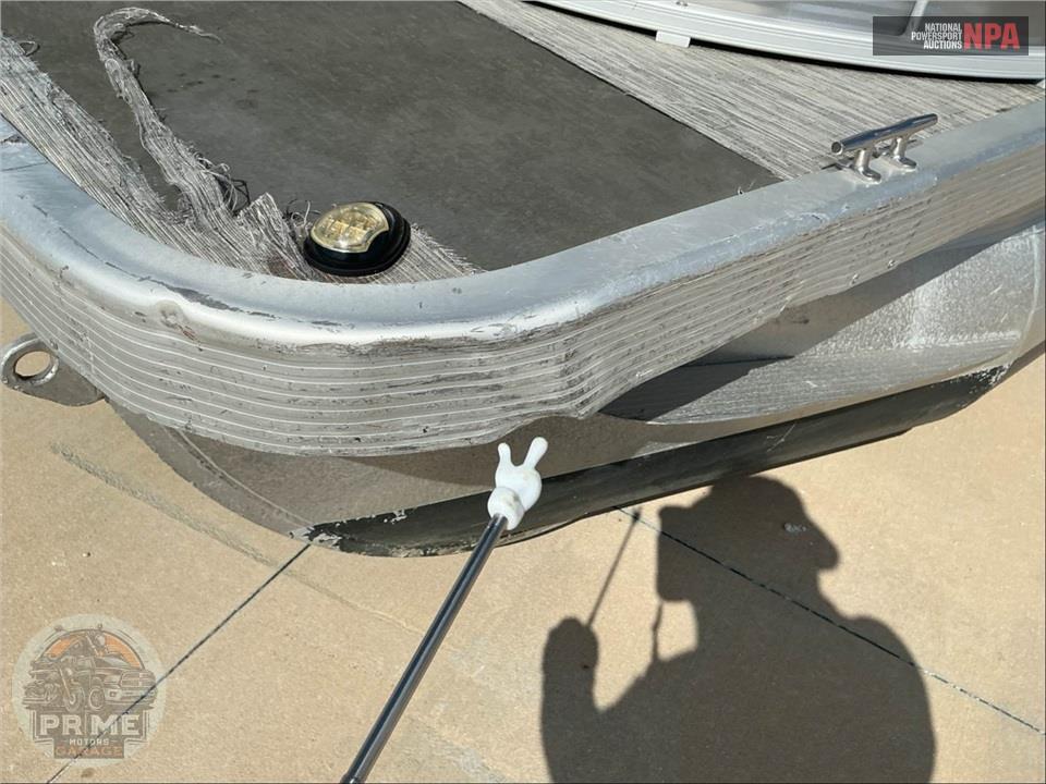 2023 Bennington Pontoons 22 SXL(*)SX SERIES L=23/E=1-150HP YAMAHA OB — фото 18
