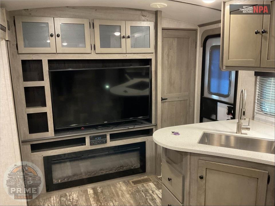 2019 Keystone Rv M-324 CG OUTBACK TOYHAULER SERIES — фото 21