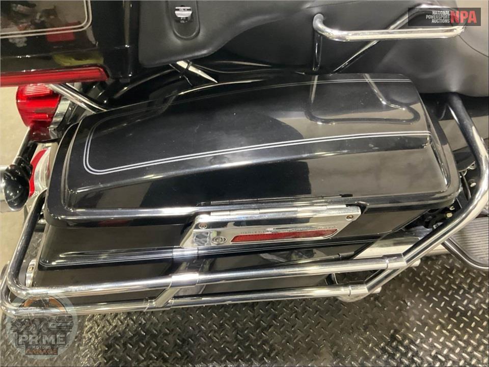 2013 Harley-Davidson FLHTCU UL CLSC EL GLIDE — фото 27