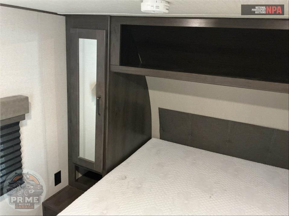 2022 Grand Design Recreational Vehicles M-245RL TRANSCEND XPLOR SERIES — фото 11