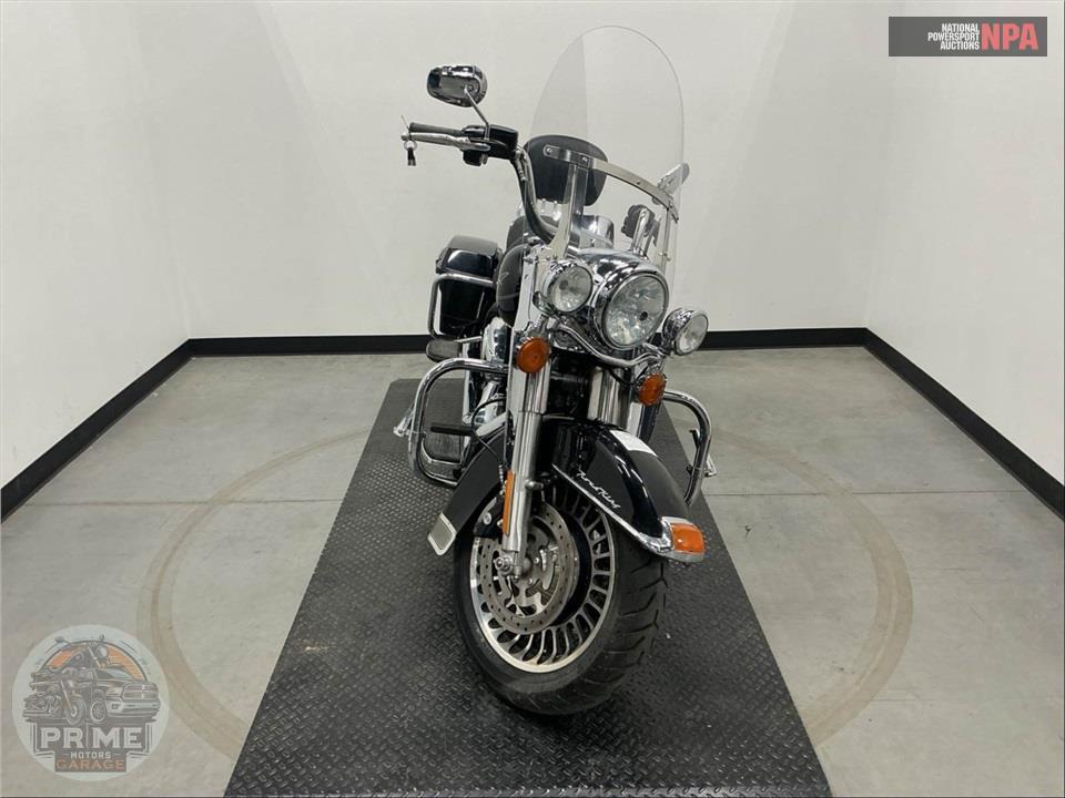 2012 Harley-Davidson FLHR ROAD KING — фото 2