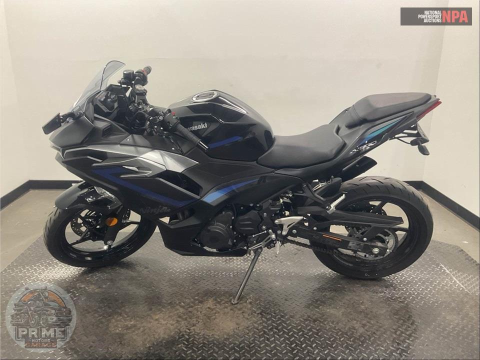 2025 Kawasaki EX500GSFNL NINJA 500 (ABS) — фото 3