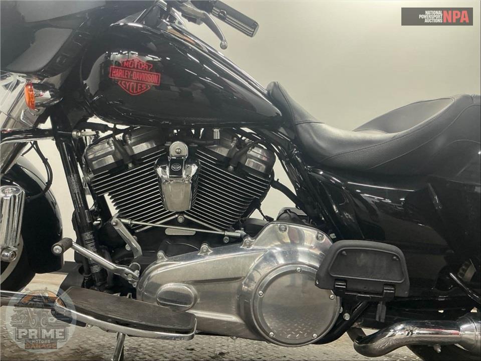 2019 Harley-Davidson FLHT ELECTRA GLIDE STANDARD — фото 7
