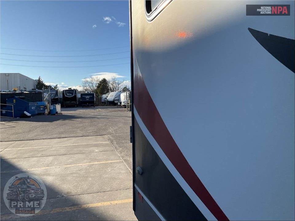 2015 Forest River-California/Oregon M-2812G - STEALTH TOY HAULER TOY HAULER SERIES — фото 38