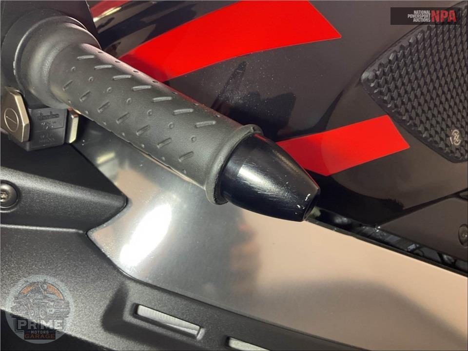 2021 Aprilia RSV4 FACTORY 1100 — фото 24
