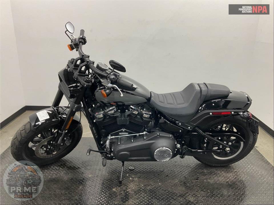 2022 Harley-Davidson FXFBS FAT BOB 114 — фото 3