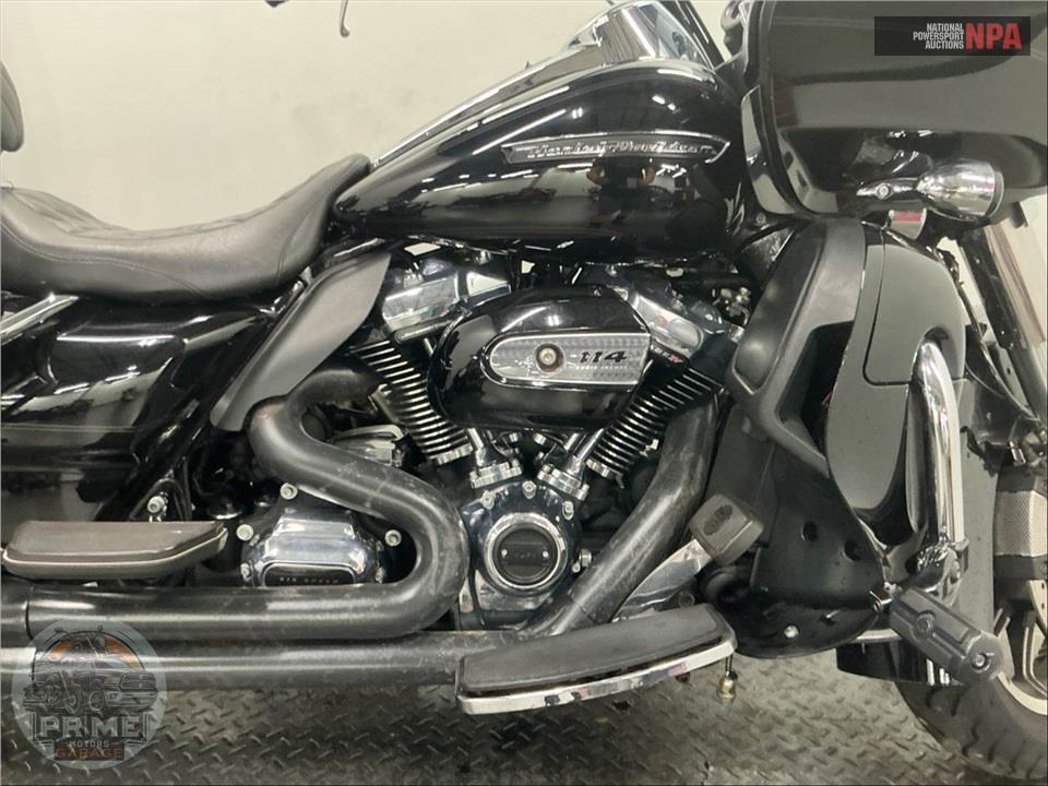 2019 Harley-Davidson FLTRU ROAD GLIDE ULTRA — фото 6