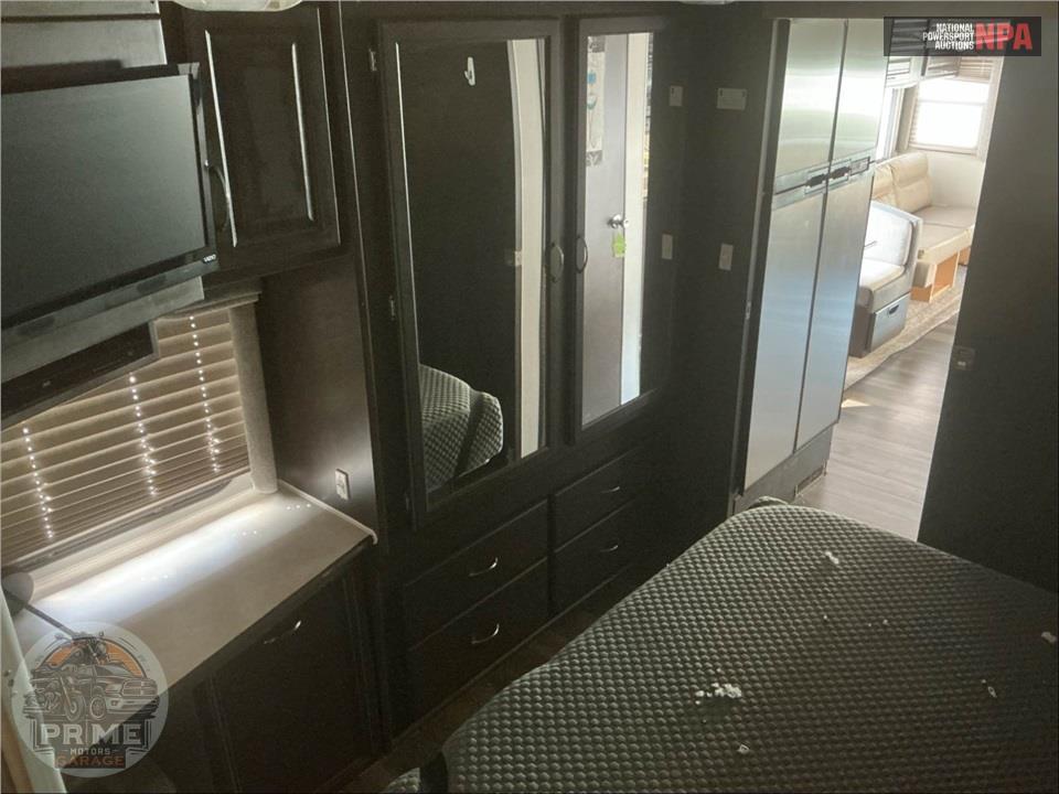 2004 Fleetwood Rv M-36E - SOUTHWIND — фото 20