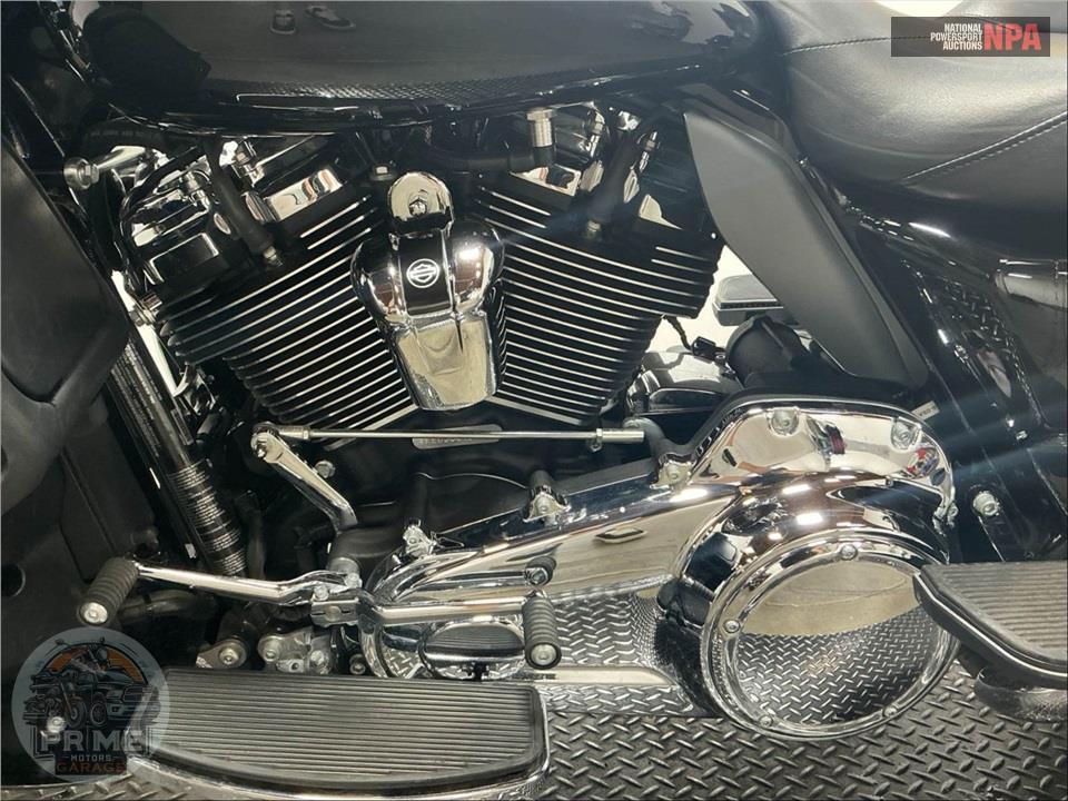 2018 Harley-Davidson FLHTK ULTRA LIMITED — фото 7