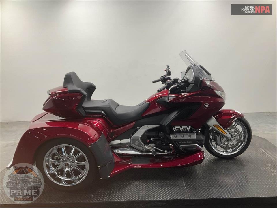 2018 Honda GL1800D GOLDWING TOUR DCT (RED) — фото 1