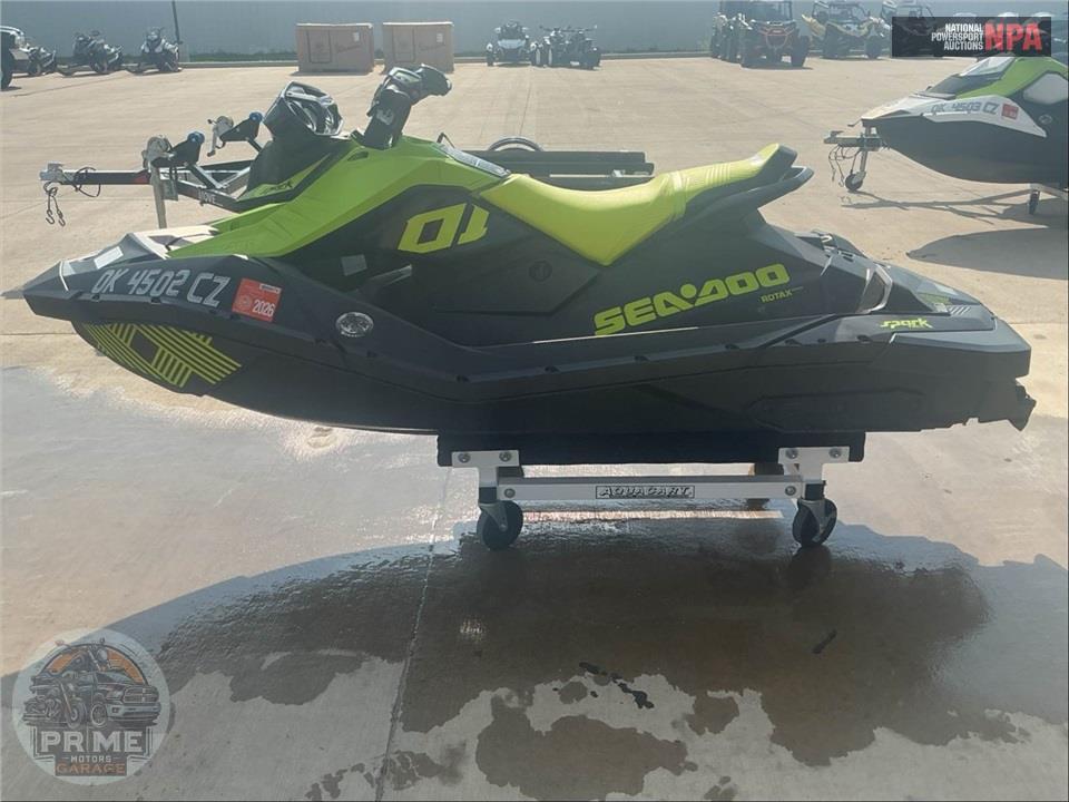 2023 Seadoo/Brp SPARK 2UP TRIXX — фото 3