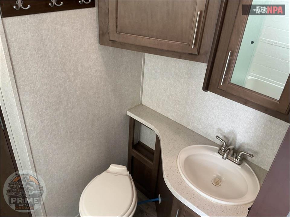 2019 Keystone Rv M-29 RLD - COUGAR SERIES — фото 17
