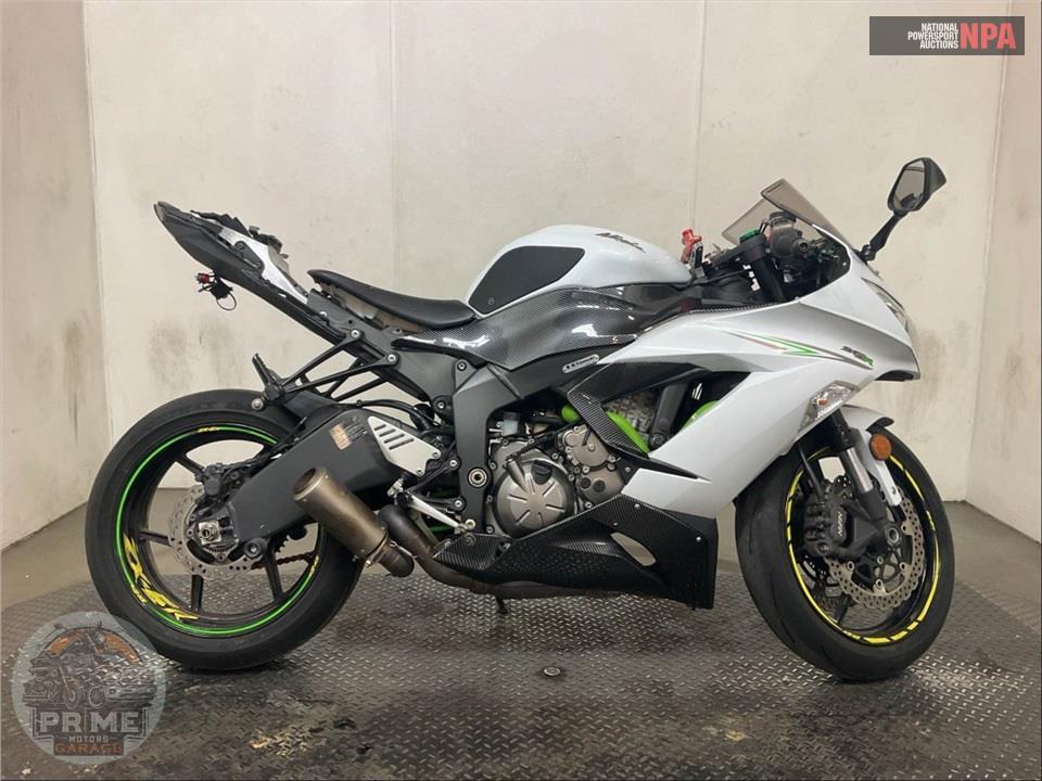 2017 Kawasaki ZX636EHFL NINJA ZX-6R — фото 1