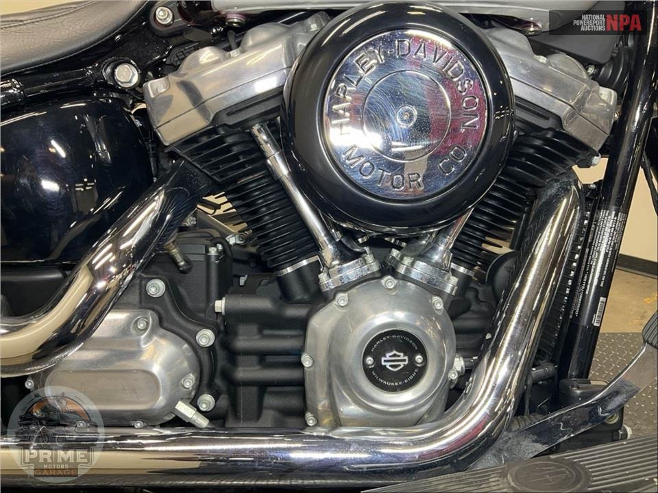 2021 Harley-Davidson FLSL SOFTAIL SLIM — фото 6
