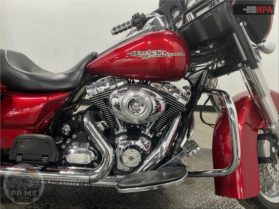 2013 Harley-Davidson FLHX STREET GLIDE — фото 6