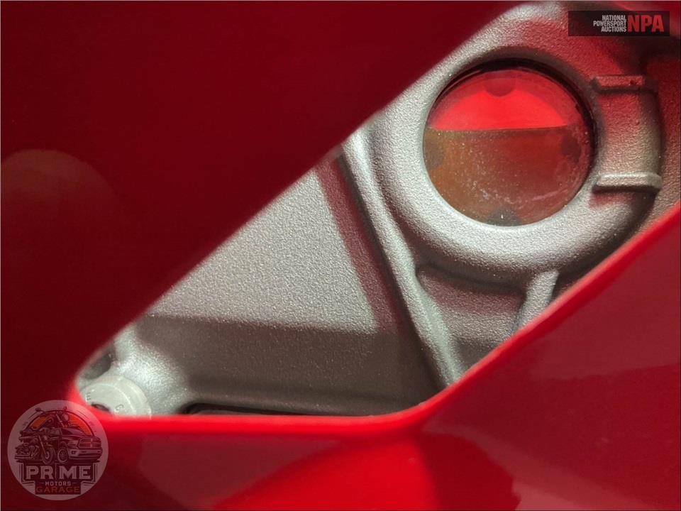 2025 Ducati PANIGALE V2 — фото 9