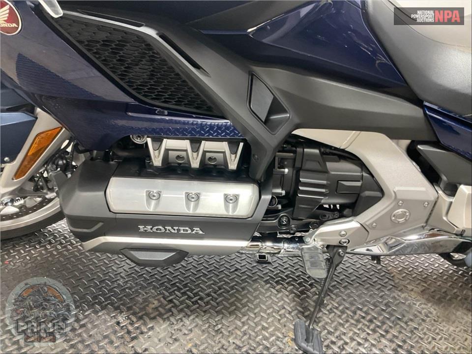 2018 Honda GL1800D GOLDWING TOUR DCT (BLUE) — фото 7