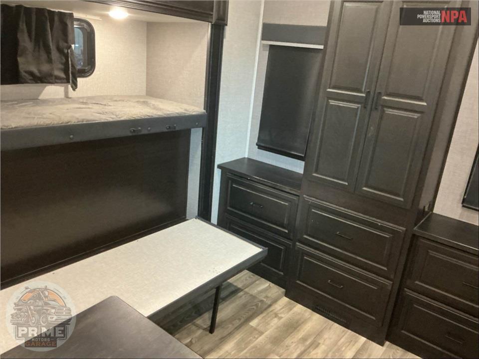 2023 Highland Ridge Rv M-395BHS - OPEN RANGE FIFTH WHEEL SERIES — фото 16