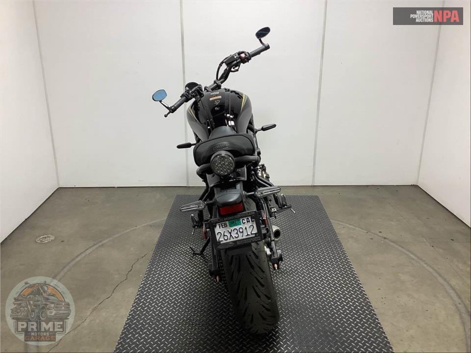 2025 Yamaha XSR700 — фото 4