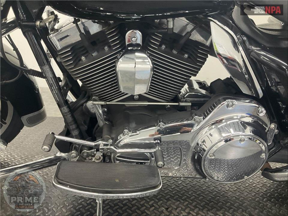 2015 Harley-Davidson FLHP POLICE ROAD KING — фото 7