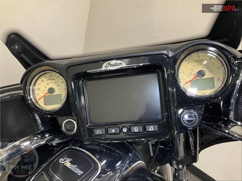 2021 Indian Motorcycle ROADMASTER (BLACK) — фото 37