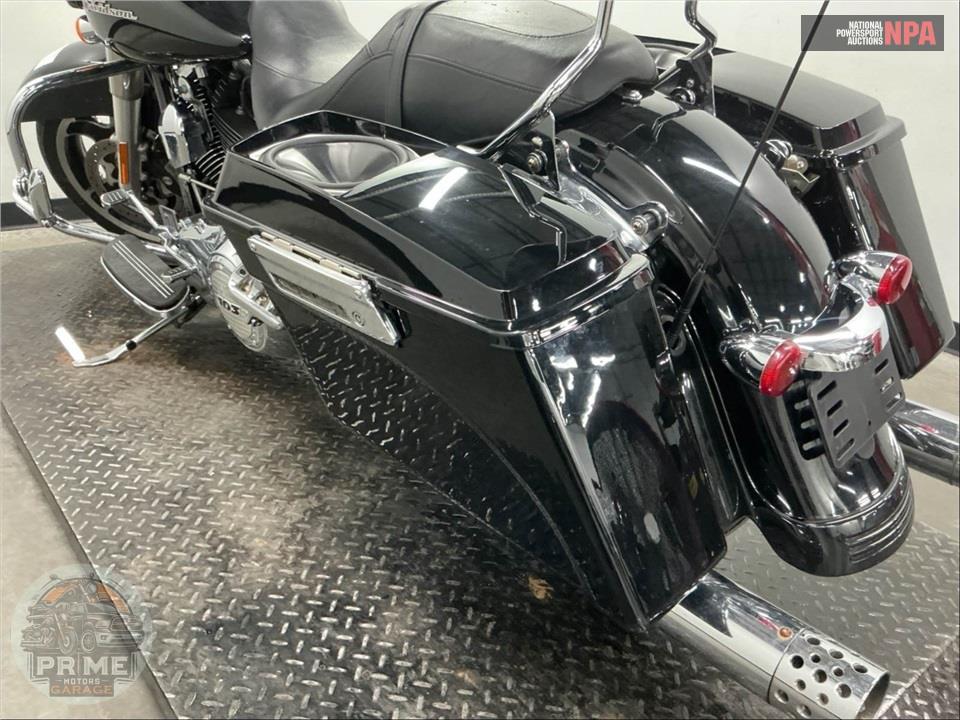 2013 Harley-Davidson FLHX STREET GLIDE — фото 19