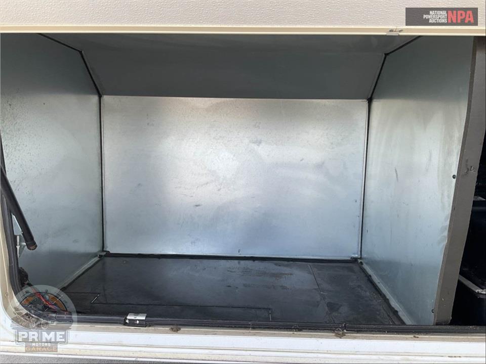 2019 Redwood Rv M-3901 WB - FIFTH WHEEL SERIES — фото 23