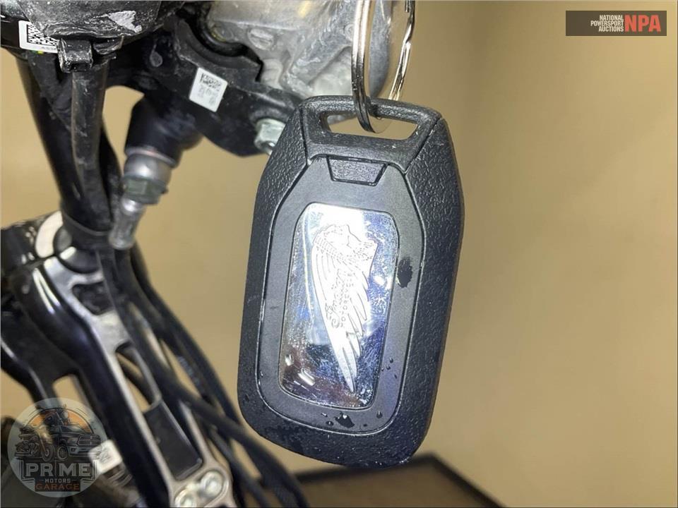 2025 Indian Motorcycle SPORT SCOUT LIMITED WITH TECHOLOGY PACKAGE (COLOR) — фото 9