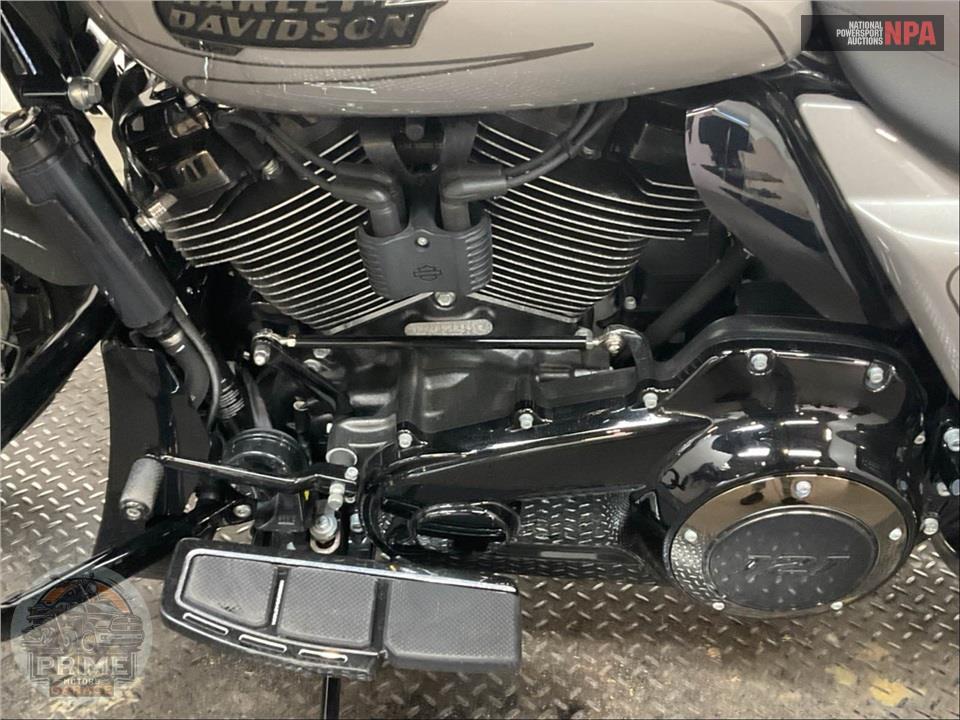 2023 Harley-Davidson FLHXSE CVO STREET GLIDE — фото 7