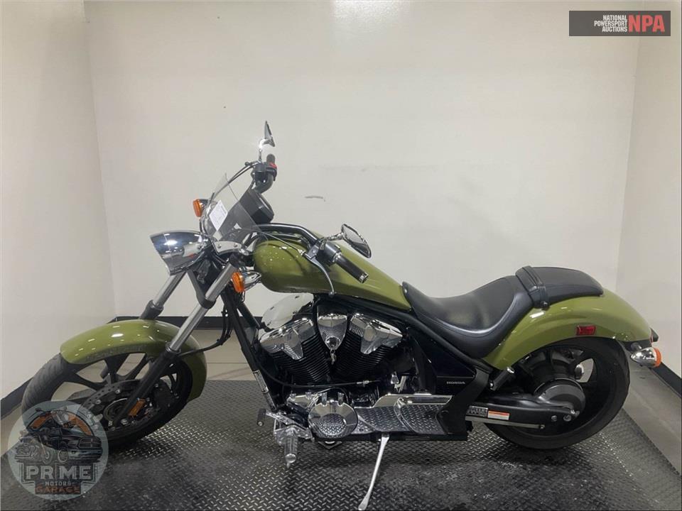 2024 Honda VT1300CXA FURY — фото 3
