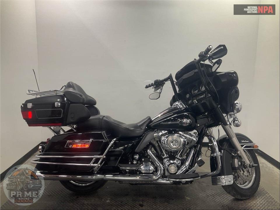 2009 Harley-Davidson FLHTCU ULTRA CLASSIC ELECTRA GLIDE — фото 1