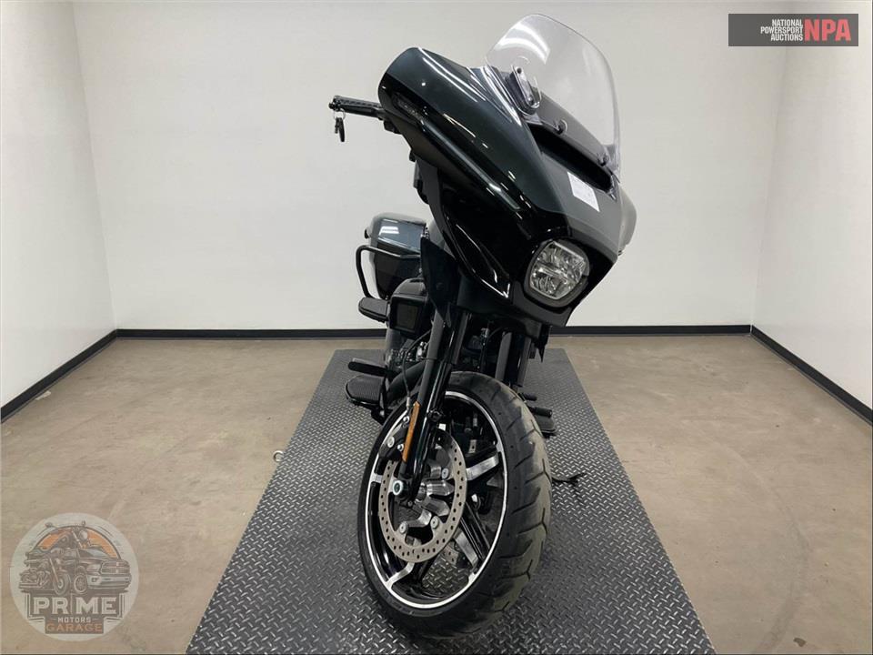 2025 Harley-Davidson FLHXU STEET GLIDE ULTRA — фото 2